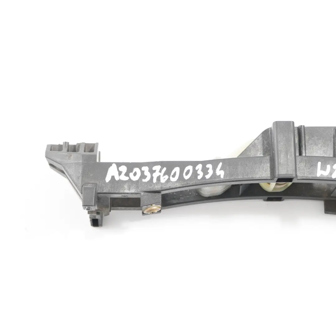  Maniglia base Mercedes W203 W211 Porta presa posteriore sinistra - SKU A2037600334 - Numero di parte A2037600334