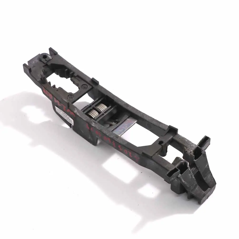  Base maniglia Mercedes W203 W211 presa porta posteriore destra - SKU A2037601034 - Numero di parte A2037601034
