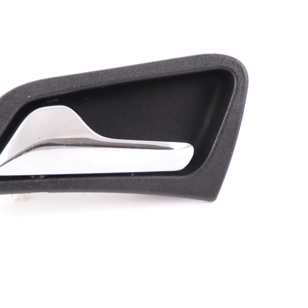 Poignée de porte intérieure avant gauche Noir pour Mercedes CL203 à propos du numéro de pièce A2037601161 Mercedes CL203 Poignée de porte intérieure avant gauche Noir - SKU A2037601161 - Numéro de pièce A2037601161