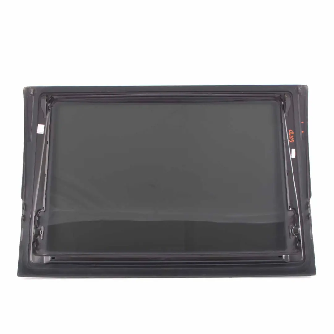 Panneau verre vitre centrale du toit panoramique coulissant AS3 pour Mercedes CL203 à propos du numéro de pièce A2037800121 Mercedes CL203 Panneau verre vitre centrale du toit panoramique coulissant AS3 - SKU A2037800121 - Numéro de pièce A2037800121