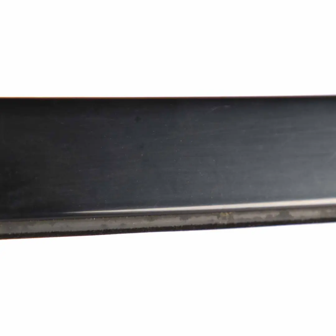 Techo moldura tira derecha Carril Negro para Mercedes CLC CL203 con número de pieza A2037800256 Mercedes CLC CL203 Techo moldura tira derecha Carril Negro - SKU A2037800256 - Número de pieza A2037800256