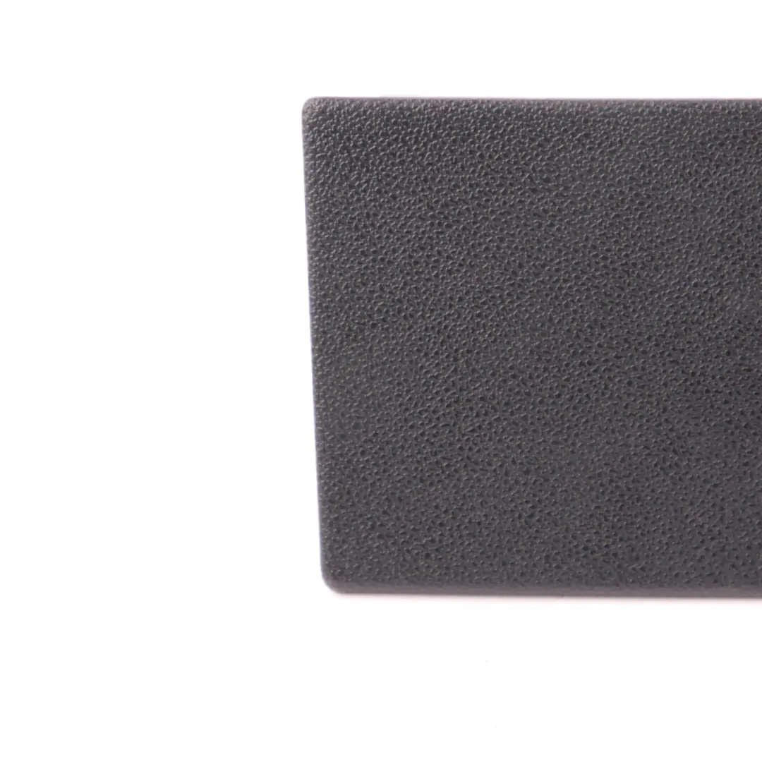 Posacenere Centrale Mercedes W203 CL203 Cenere Anteriore Nero per con numero di parte A2038100530 Posacenere Centrale Mercedes W203 CL203 Cenere Anteriore Nero - SKU A2038100530-1 - Numero di parte A2038100530