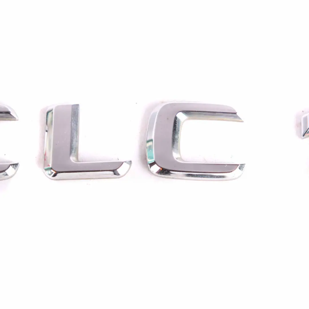  Lettrage De Hayon De Coffre Mercedes CLC C203 W204 Emblème Arrière Collé CLC 180 - SKU A2038173815-1 - Numéro de pièce A2038173815