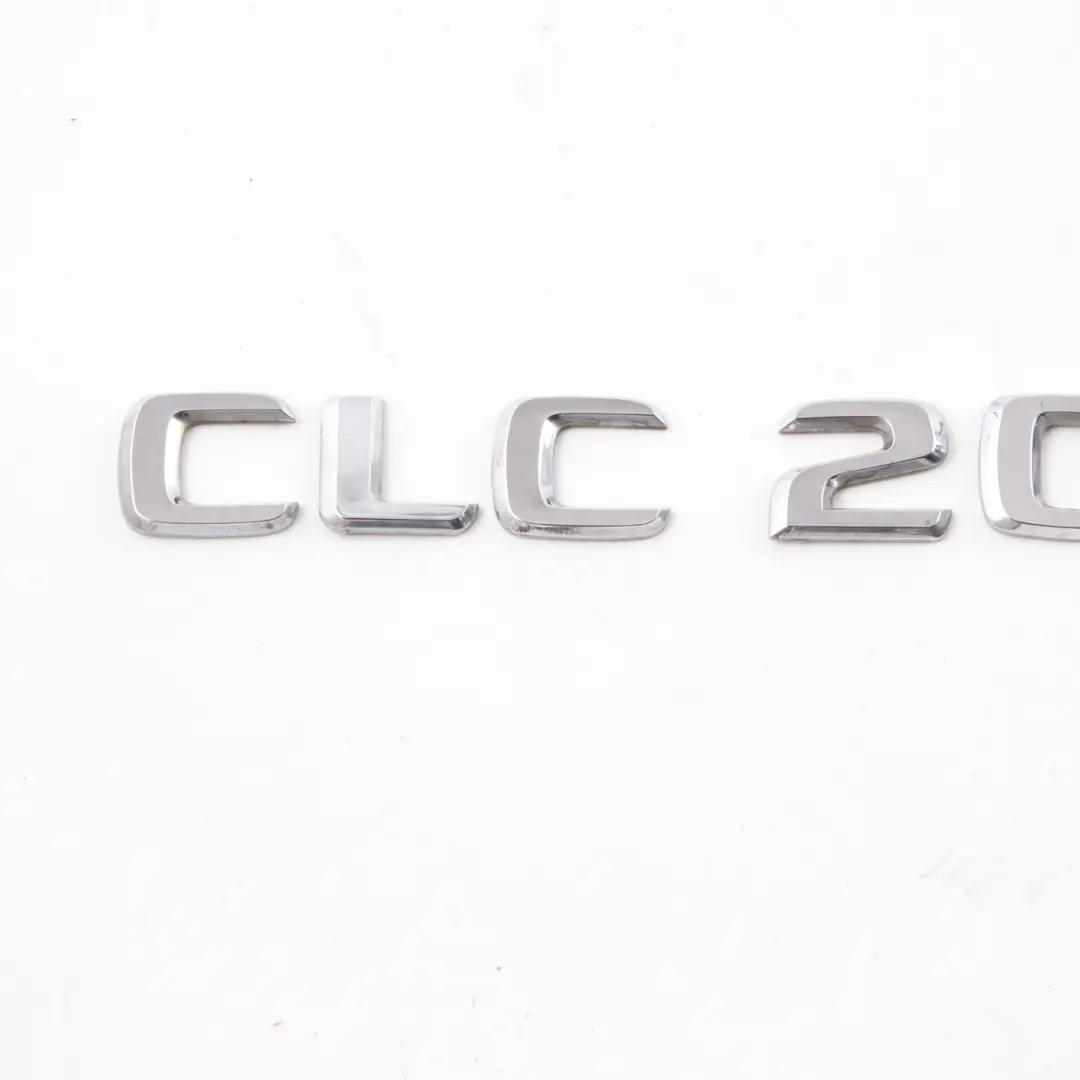 Mercedes CLC CL203 Coffre hayon lettrage arrière adhésif emblème CLC 200 - SKU A2038173915 - Numéro de pièce A2038173915