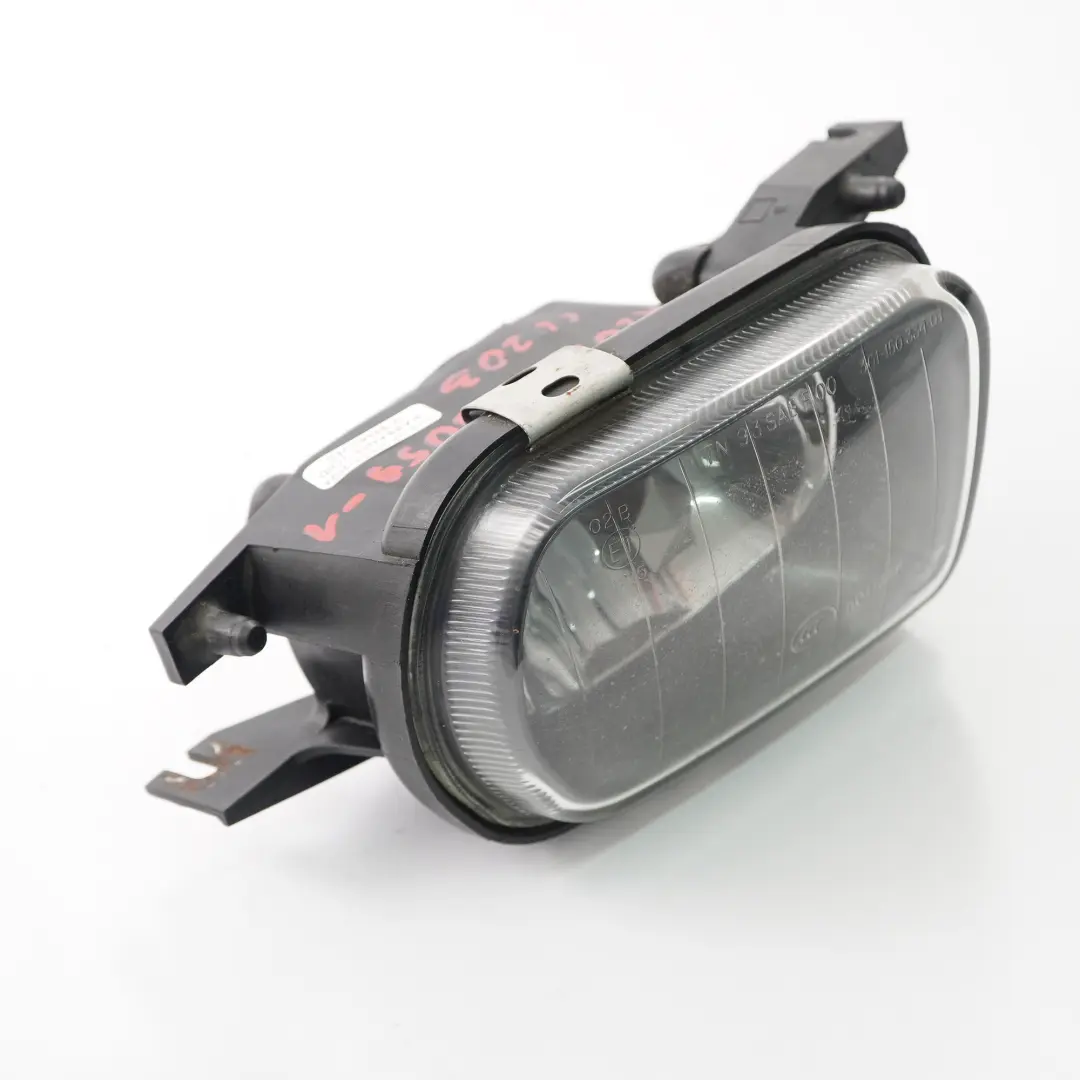  Feu antibrouillard Mercedes CLC CL203 SLK R171 Feu de pare-chocs avant droit - SKU A2038200059-1 - Numéro de pièce A2038200059
