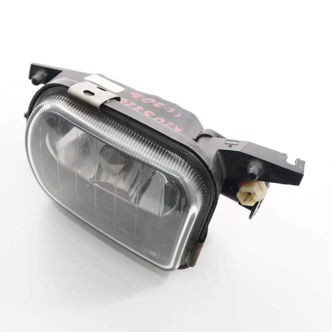  Feu antibrouillard Mercedes CLC CL203 SLK R171 Feu de pare-chocs avant droit - SKU A2038200059-1 - Numéro de pièce A2038200059