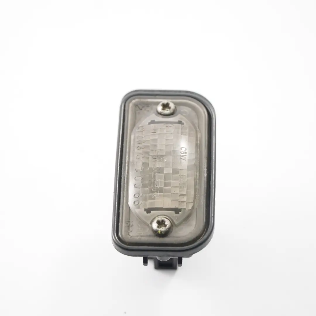 Lampe d'éclairage de plaque d'immatriculation pour Mercedes W203 à propos du numéro de pièce A2038200066 Mercedes W203 Lampe d'éclairage de plaque d'immatriculation - SKU A2038200066 - Numéro de pièce A2038200066