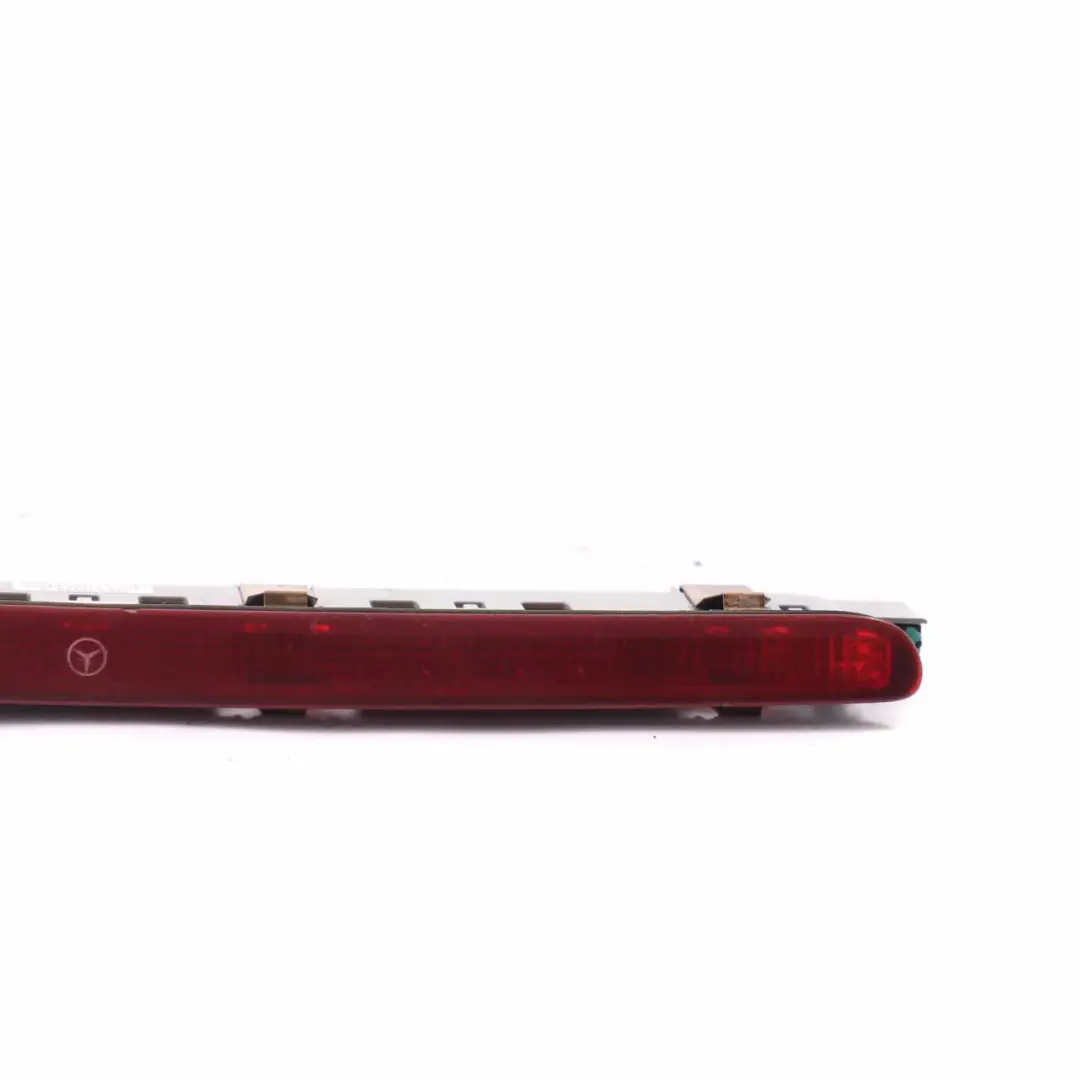 Mercedes W203 Terza luce di stop supplementare posteriore - SKU A2038200156 - Numero di parte A2038200156