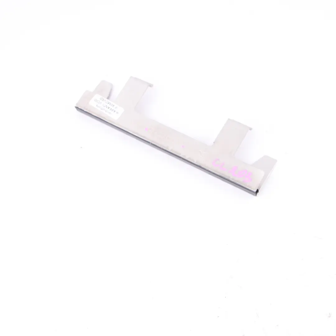 C203 Soporte Antena Amplificador A2038200091 para Mercedes con número de pieza A2038200191 Mercedes C203 Soporte Antena Amplificador A2038200091 - SKU A2038200191 - Número de pieza A2038200191