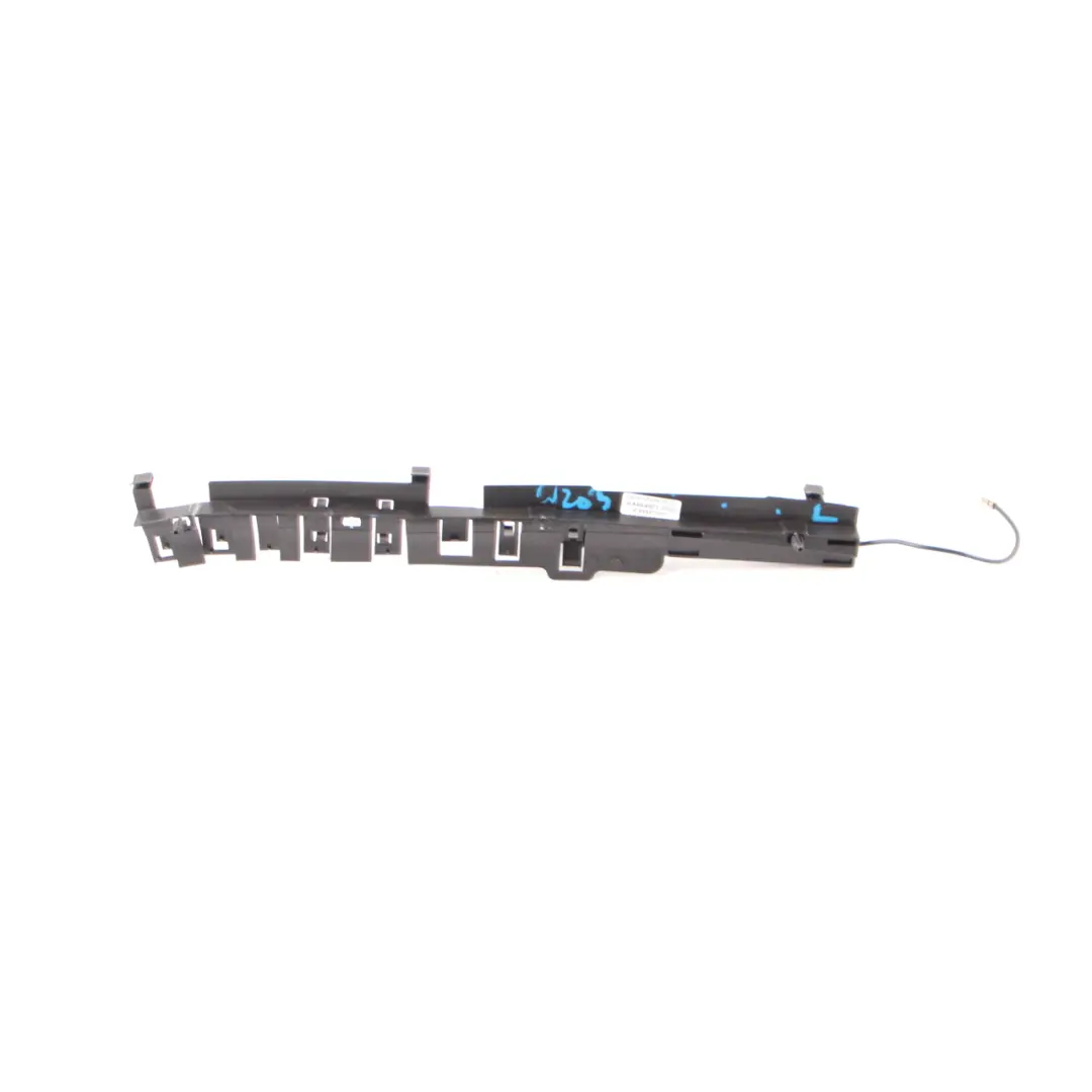 Modulo antenna amplificatore antenna sinistra per Mercedes W203 Touring con numero di parte A2038200289 Mercedes W203 Touring Modulo antenna amplificatore antenna sinistra - SKU A2038200289 - Numero di parte A2038200289