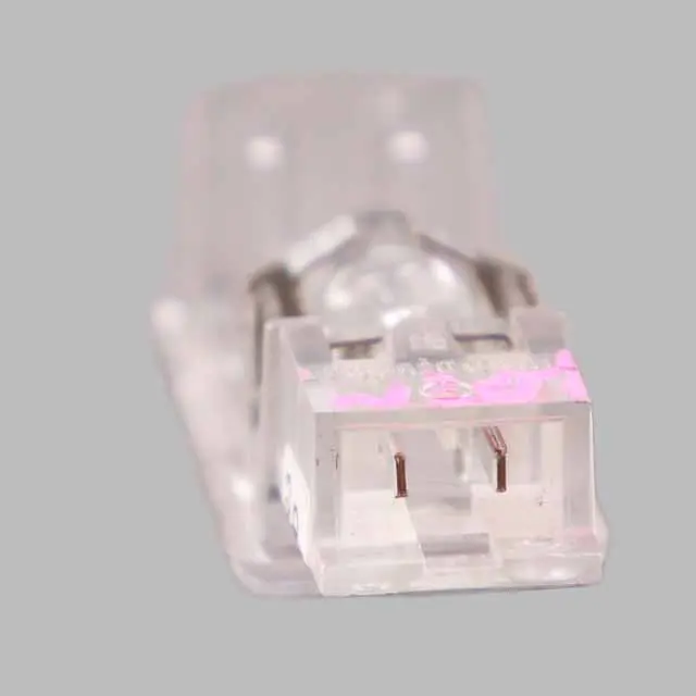 Lampka Drzwi L P do Mercedes W203 W209 o numerze A2038200801 Mercedes W203 W209 Lampka Drzwi L P - SKU A2038200801 - Numer Części A2038200801