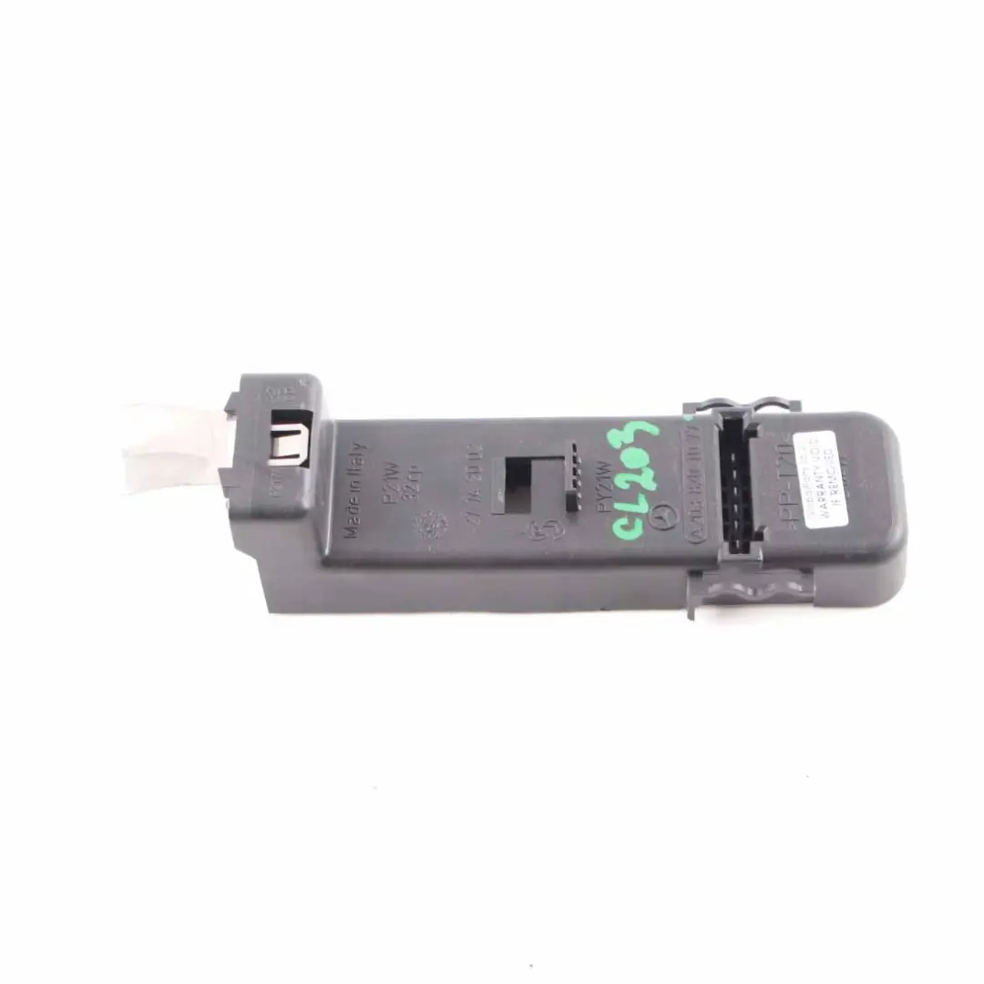 Mercedes CL203 Support d'ampoule Douille lampe arrière gauche droite - SKU A2038201077 - Numéro de pièce A2038201077