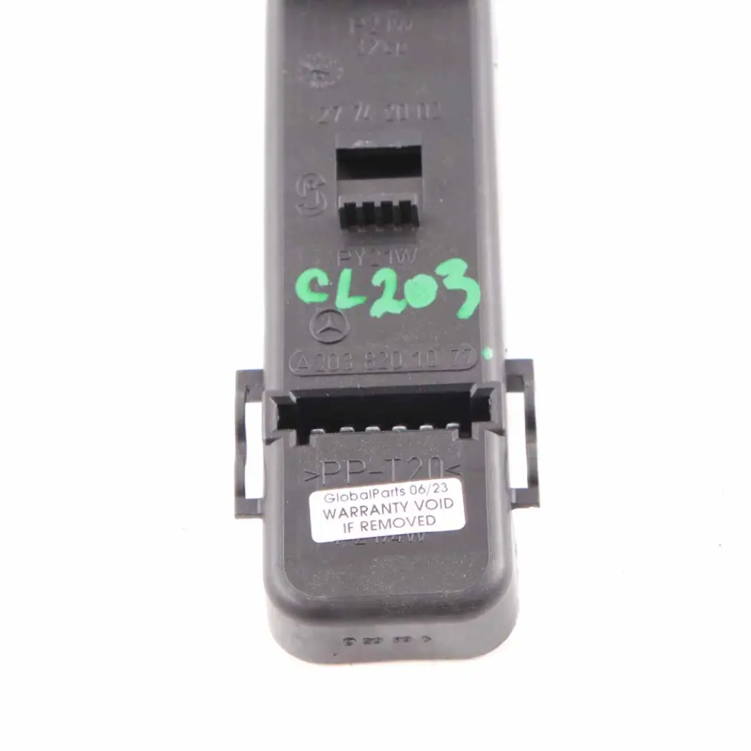 Support d'ampoule Douille lampe arrière gauche droite pour Mercedes CL203 à propos du numéro de pièce A2038201077 Mercedes CL203 Support d'ampoule Douille lampe arrière gauche droite - SKU A2038201077 - Numéro de pièce A2038201077