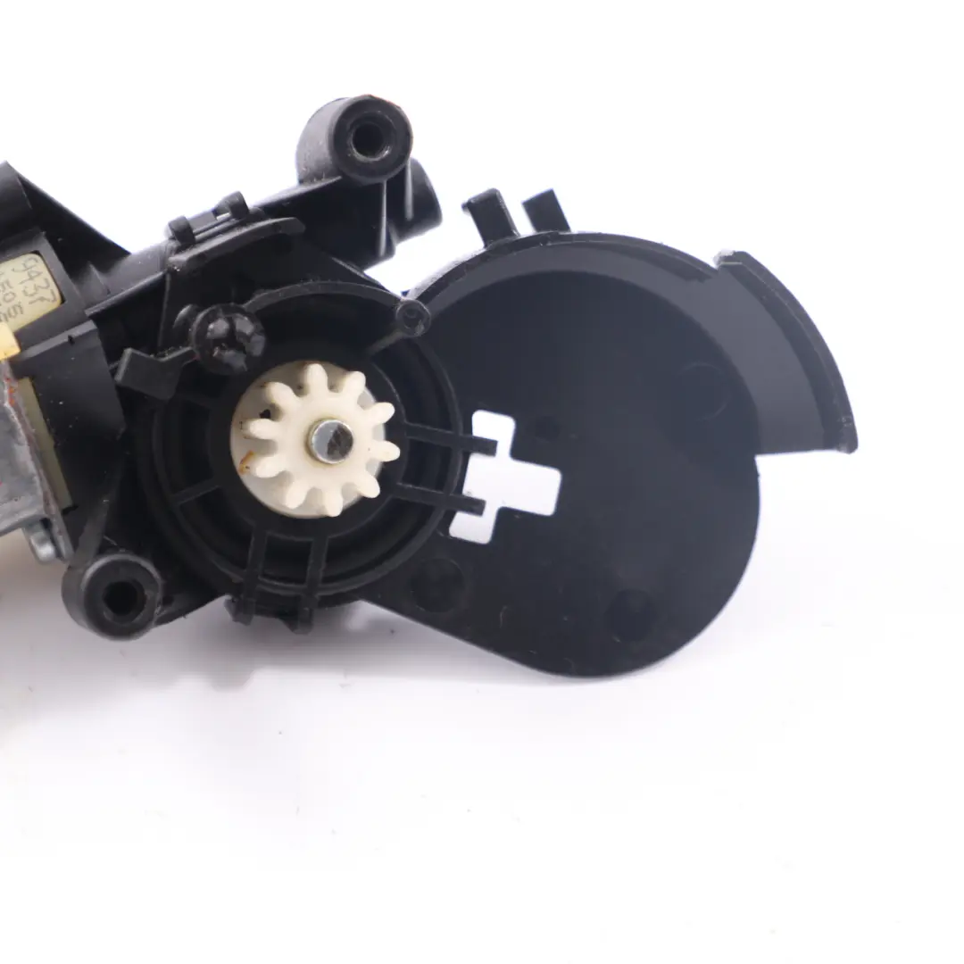 Silniczek Oparcia Fotela do Mercedes W203 o numerze A2038201342 Mercedes W203 Silniczek Oparcia Fotela - SKU A2038201342 - Numer Części A2038201342