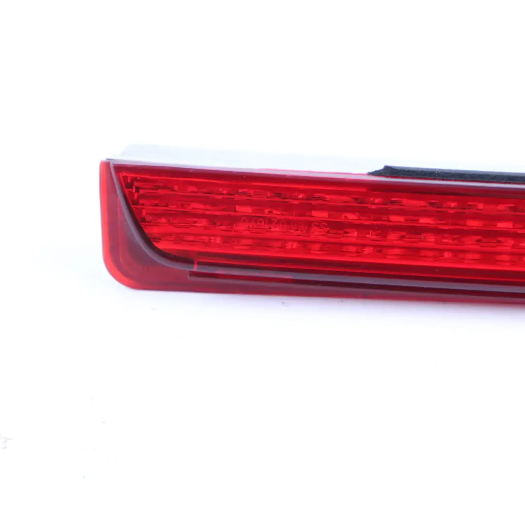 Mercedes W203 Estate Feu stop additionnel troisième feu stop arrière - SKU A2038201556 - Numéro de pièce A2038201556