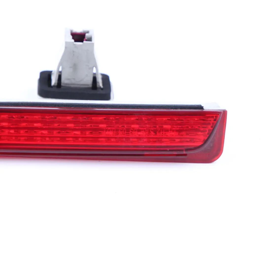 Break Feu Stop Arrière Supplémentaire pour Mercedes S203 à propos du numéro de pièce A2038201556 Mercedes S203 Break Feu Stop Arrière Supplémentaire - SKU A2038201556 - Numéro de pièce A2038201556