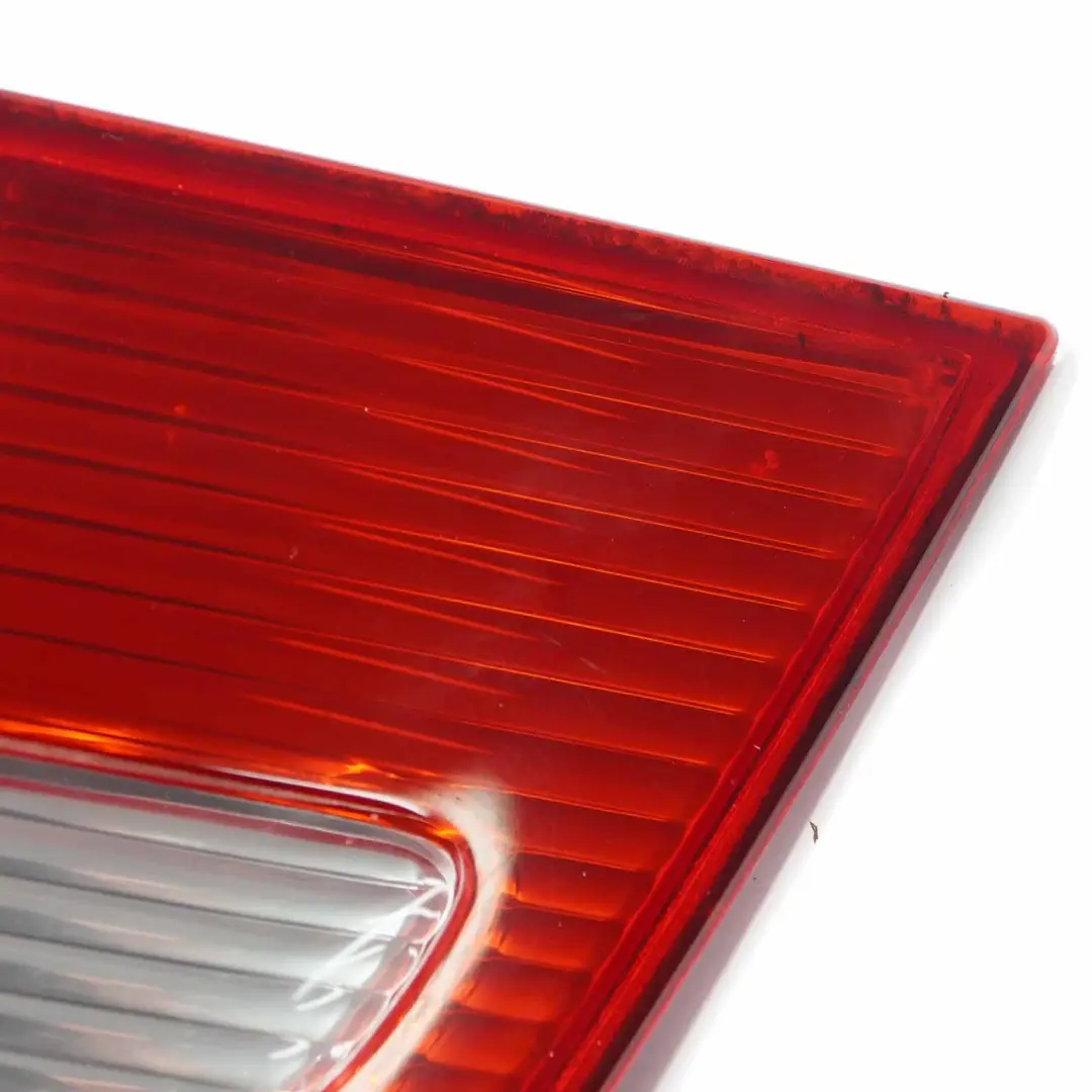 Trasero Izquierdo Luz Trasera Panel para Mercedes S203 W203 Estate con número de pieza A2038202364 Mercedes S203 W203 Estate Trasero Izquierdo Luz Trasera Panel - SKU A2038202364 - Número de pieza A2038202364