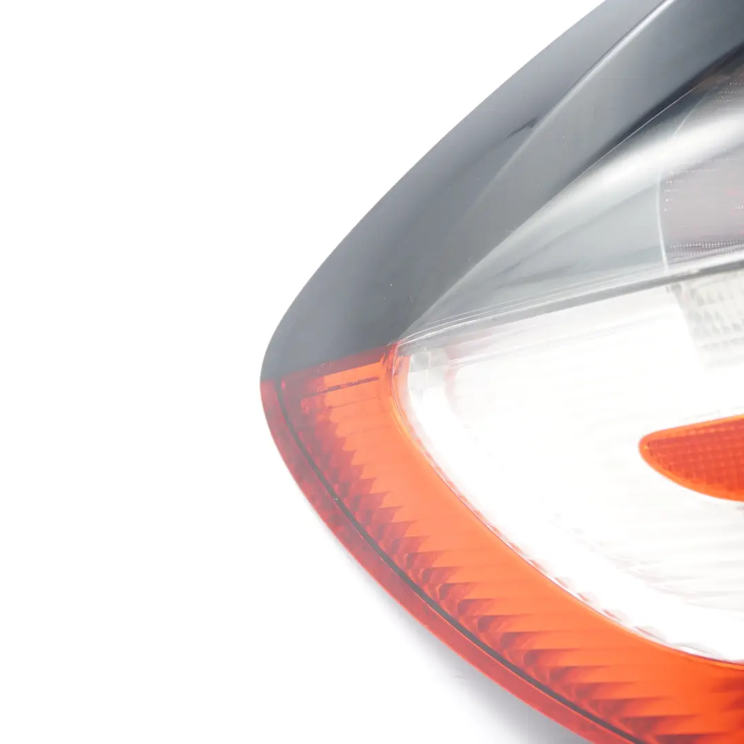 Rücklicht Lampe Seite Panel hinten links für Mercedes CLC CL203 mit Teilenummer A2038202564 Mercedes CLC CL203 Rücklicht Lampe Seite Panel hinten links - SKU A2038202564 - Teilenummer A2038202564