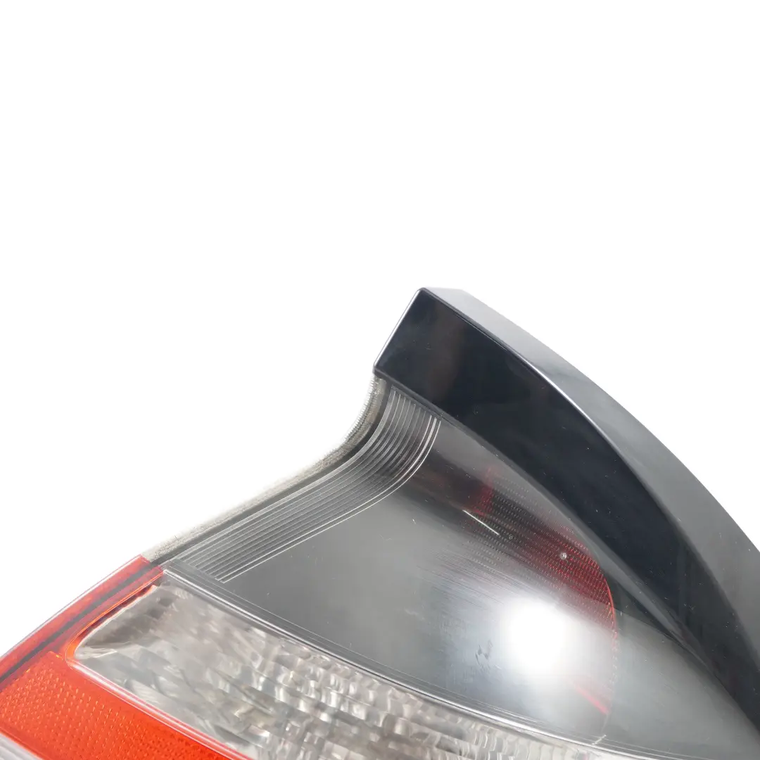 Fanale posteriore Pannello laterale posteriore destro per Mercedes CL203 con numero di parte A2038202664 Mercedes CL203 Fanale posteriore Pannello laterale posteriore destro - SKU A2038202664 - Numero di parte A2038202664