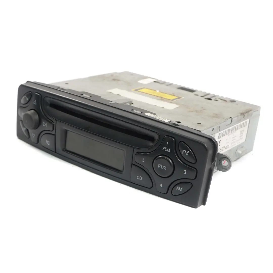 Mercedes W203 W639 Audio 10 CD Player Audio Stereo Radio Head Unit - SKU A2038202686 - Número de pieza A2038202686