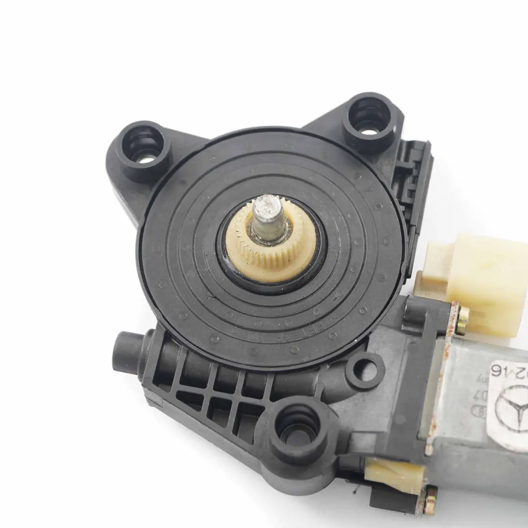 Motore Alzacristalli Porta Posteriore Destra per Mercedes W203 con numero di parte A2038203042 Mercedes W203 Motore Alzacristalli Porta Posteriore Destra - SKU A2038203042 - Numero di parte A2038203042