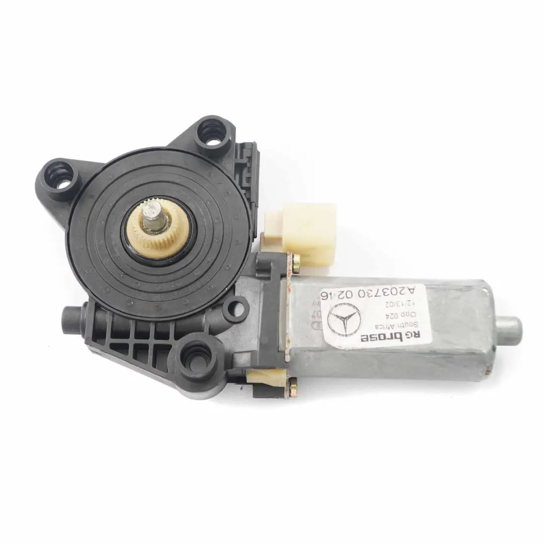 Fensterheber Motor Antrieb Hintertür Rechts für Mercedes W203 mit Teilenummer A2038203042 Mercedes W203 Fensterheber Motor Antrieb Hintertür Rechts - SKU A2038203042 - Teilenummer A2038203042