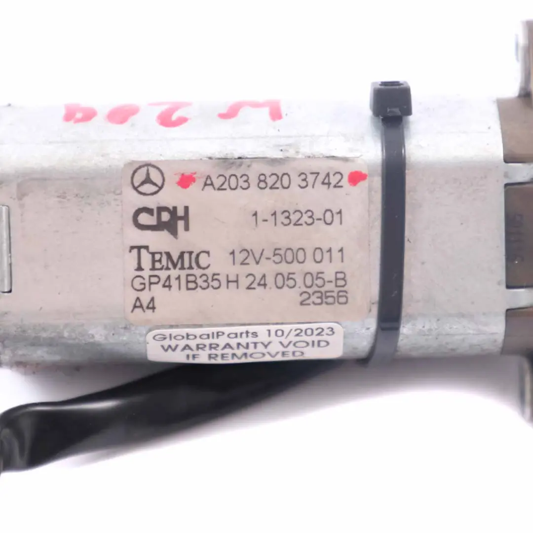 Sitzmotor Stellantrieb vorne links rechts für Mercedes W203 mit Teilenummer A2038203742 Mercedes W203 Sitzmotor Stellantrieb vorne links rechts - SKU A2038203742 - Teilenummer A2038203742
