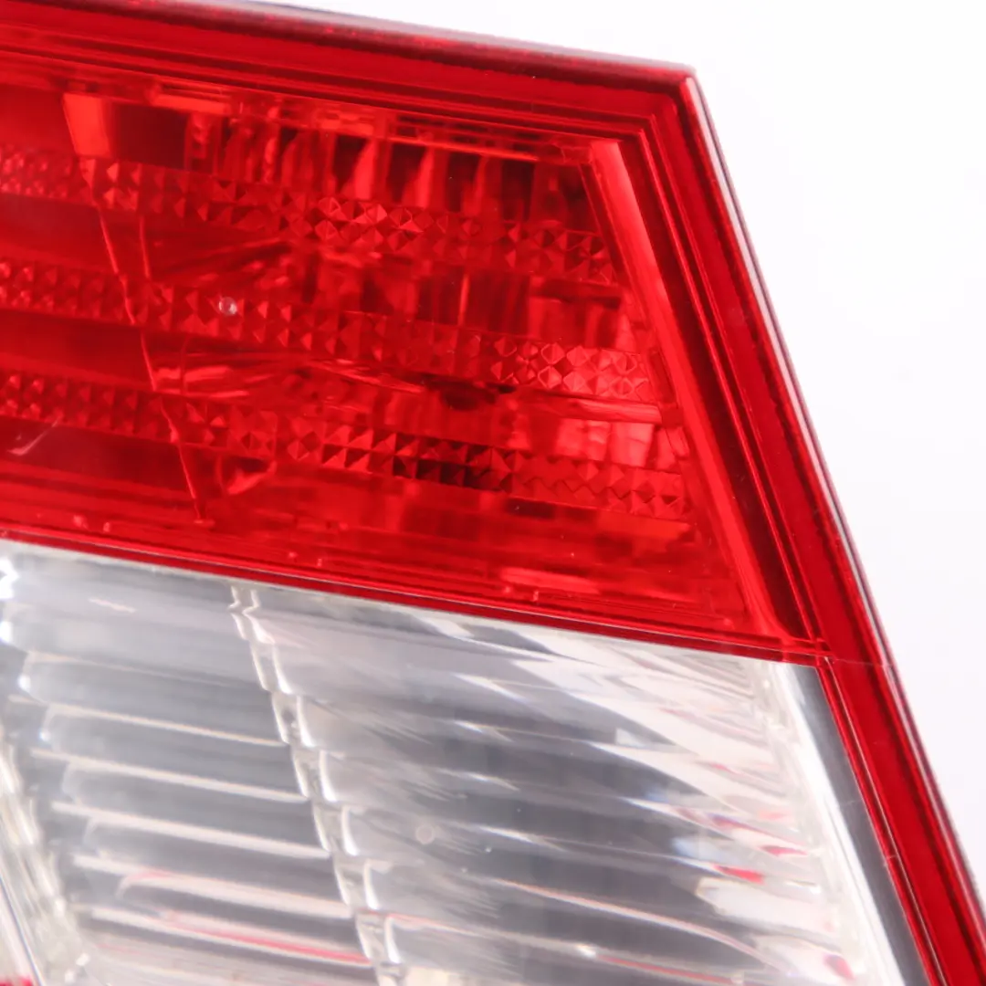 Mercedes CLC CL203 Feu Arrière Lumière Du Couvercle Du Coffre A2038205464 - SKU A2038204964 - Numéro de pièce A2038204964