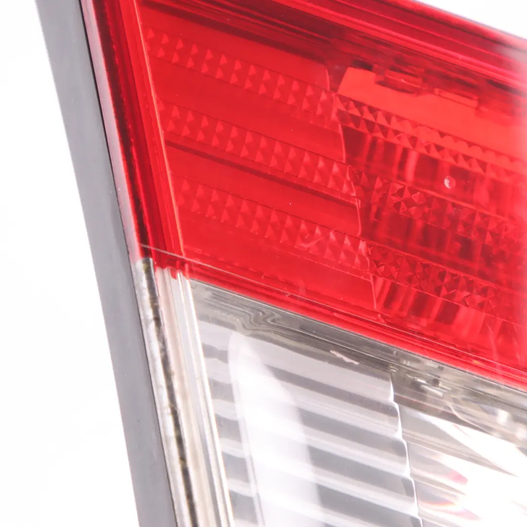 Mercedes CLC CL203 Feu Arrière Lumière Du Couvercle Du Coffre A2038205464 - SKU A2038204964 - Numéro de pièce A2038204964