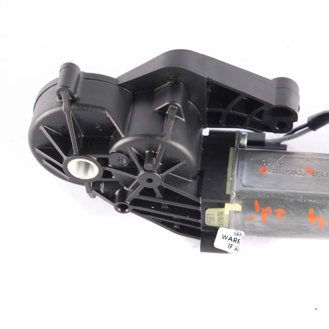 Mercedes W203 Moteur réglage siège avant gauche Régulateur de dossier Actionneur - SKU A2038205142-1 - Numéro de pièce A2038205142