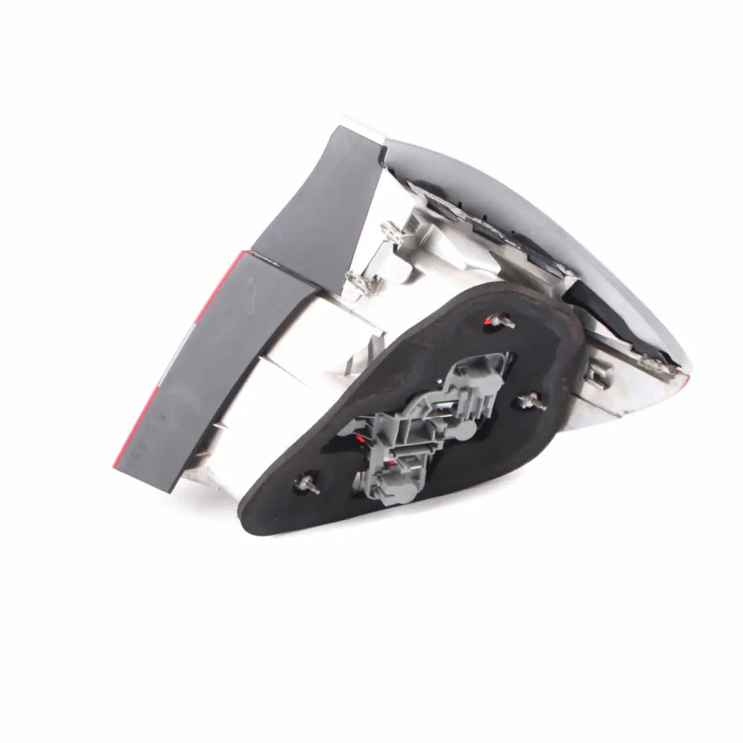 Mercedes CL203 Lampa W Błotnik Tylna Lewa Tył Lewy Srebrna - SKU A2038205164-IRS - Numer Części A2038205164