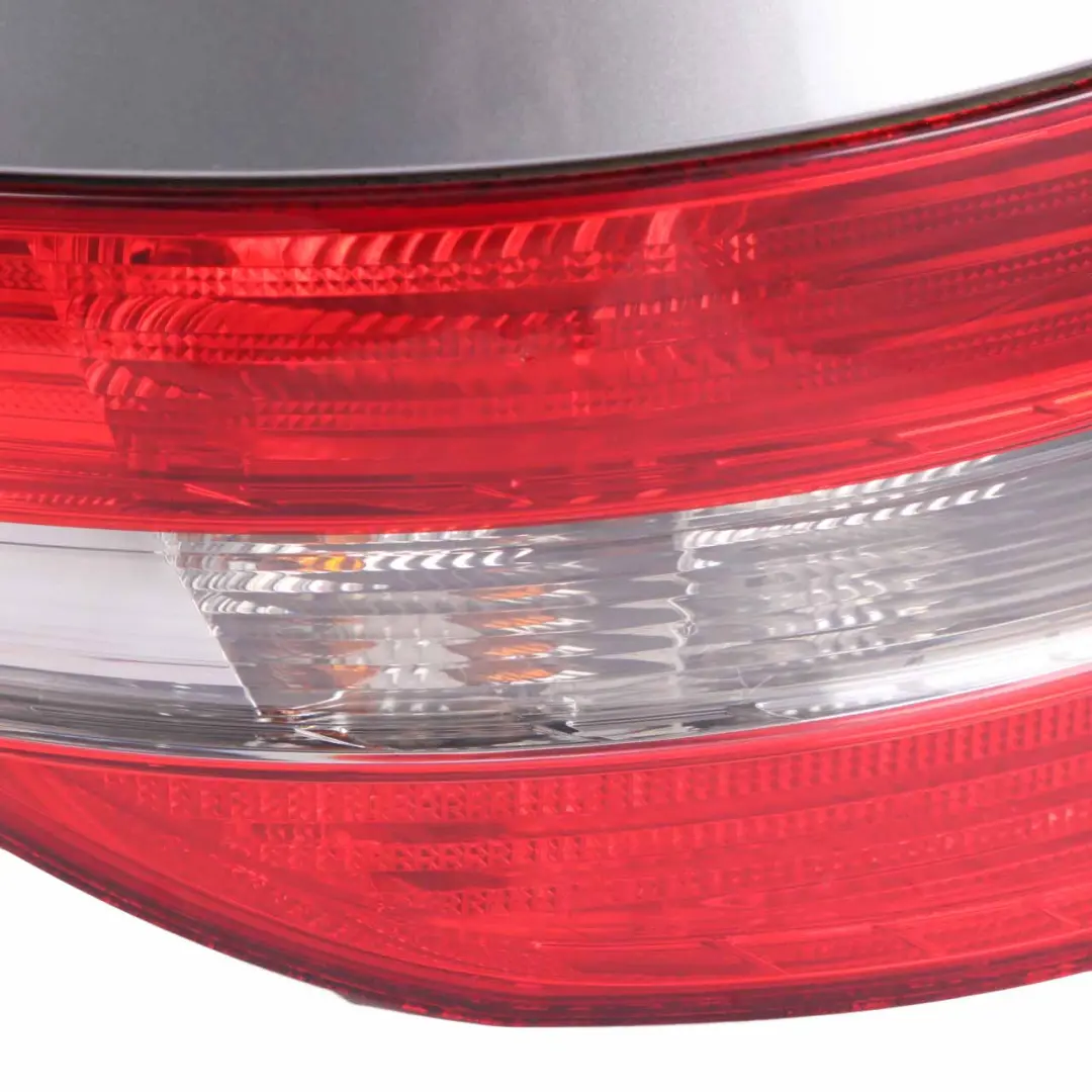 Mercedes CL203 Rücklicht hinten links Palladiumsilber - SKU A2038205164-PAL - Teilenummer A2038205164