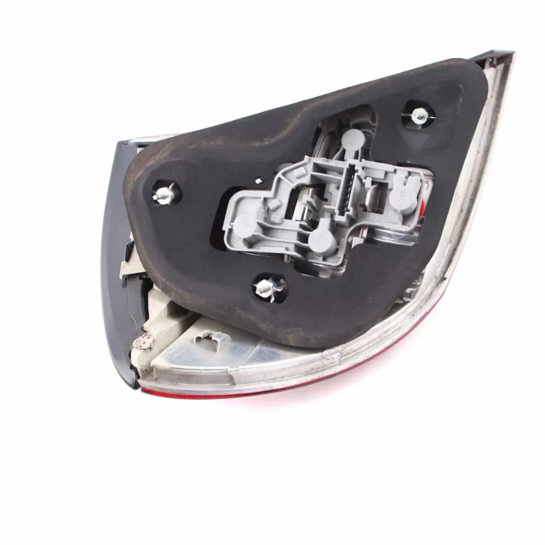 Tail Light Rear Right O/S Lamp Obsidian Black - 197 to Mercedes CL203 with Part number A2038205264 Mercedes CL203 Tail Light Rear Right O/S Lamp Obsidian Black - 197 - SKU A2038205264-OB - Part number A2038205264