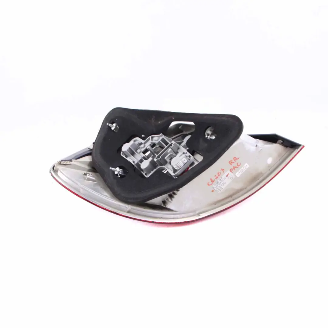 Rücklicht hinten rechts Lampe Seite Palladiumsilber Mercedes CL203 - SKU A2038205264-PAL - Teilenummer A2038205264
