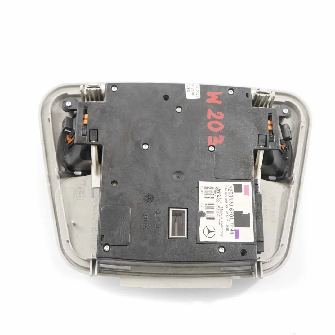 Unité De Commande De Lampe Intérieur Gris pour Mercedes W203 à propos du numéro de pièce A2038206701 Mercedes W203 Unité De Commande De Lampe Intérieur Gris - SKU A2038206701 - Numéro de pièce A2038206701