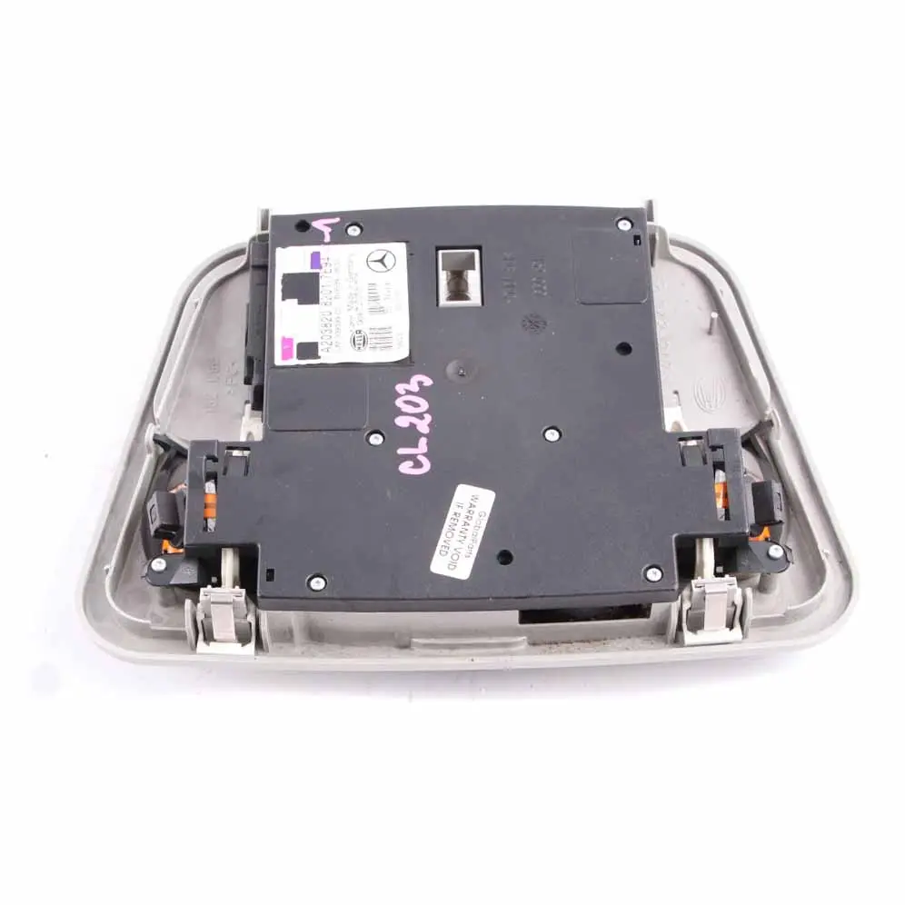 Lampka Oświetlenie Podsufitki Szara do Mercedes CL203 o numerze A2038208201 Mercedes CL203 Lampka Oświetlenie Podsufitki Szara - SKU A2038208201-1 - Numer Części A2038208201