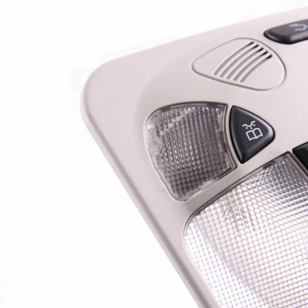 Luz de techo Mercedes CL203 Luz techo delantera interior Gris CLC para con número de pieza A2038208201 Luz de techo Mercedes CL203 Luz techo delantera interior Gris CLC - SKU A2038208201-1 - Número de pieza A2038208201