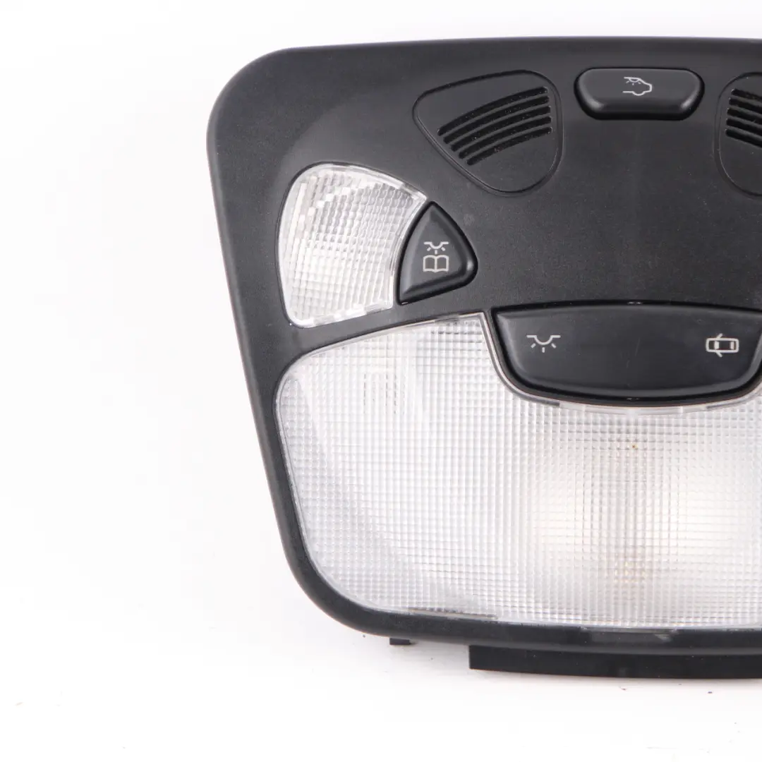 Feu de toit intérieur avant noir pour Mercedes CL203 à propos du numéro de pièce A2038208201 Mercedes CL203 Feu de toit intérieur avant noir - SKU A2038208201-2 - Numéro de pièce A2038208201