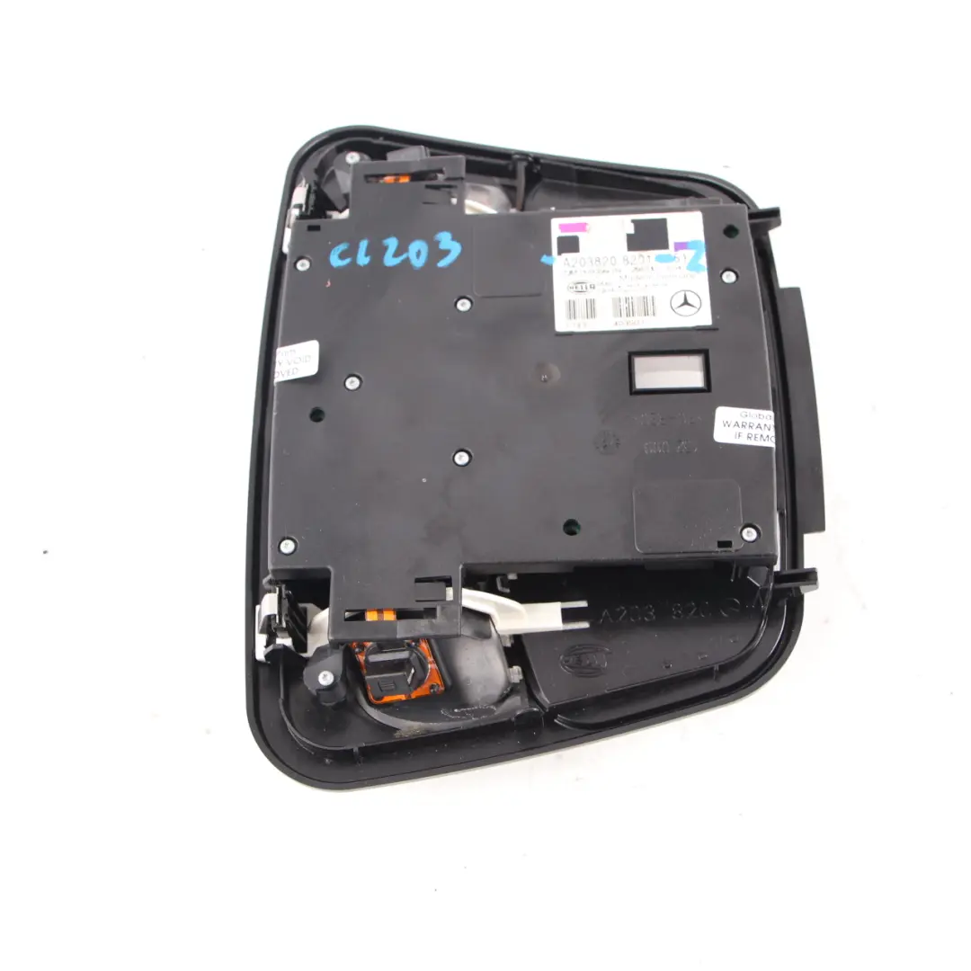 Feu de toit intérieur avant noir pour Mercedes CL203 à propos du numéro de pièce A2038208201 Mercedes CL203 Feu de toit intérieur avant noir - SKU A2038208201-2 - Numéro de pièce A2038208201