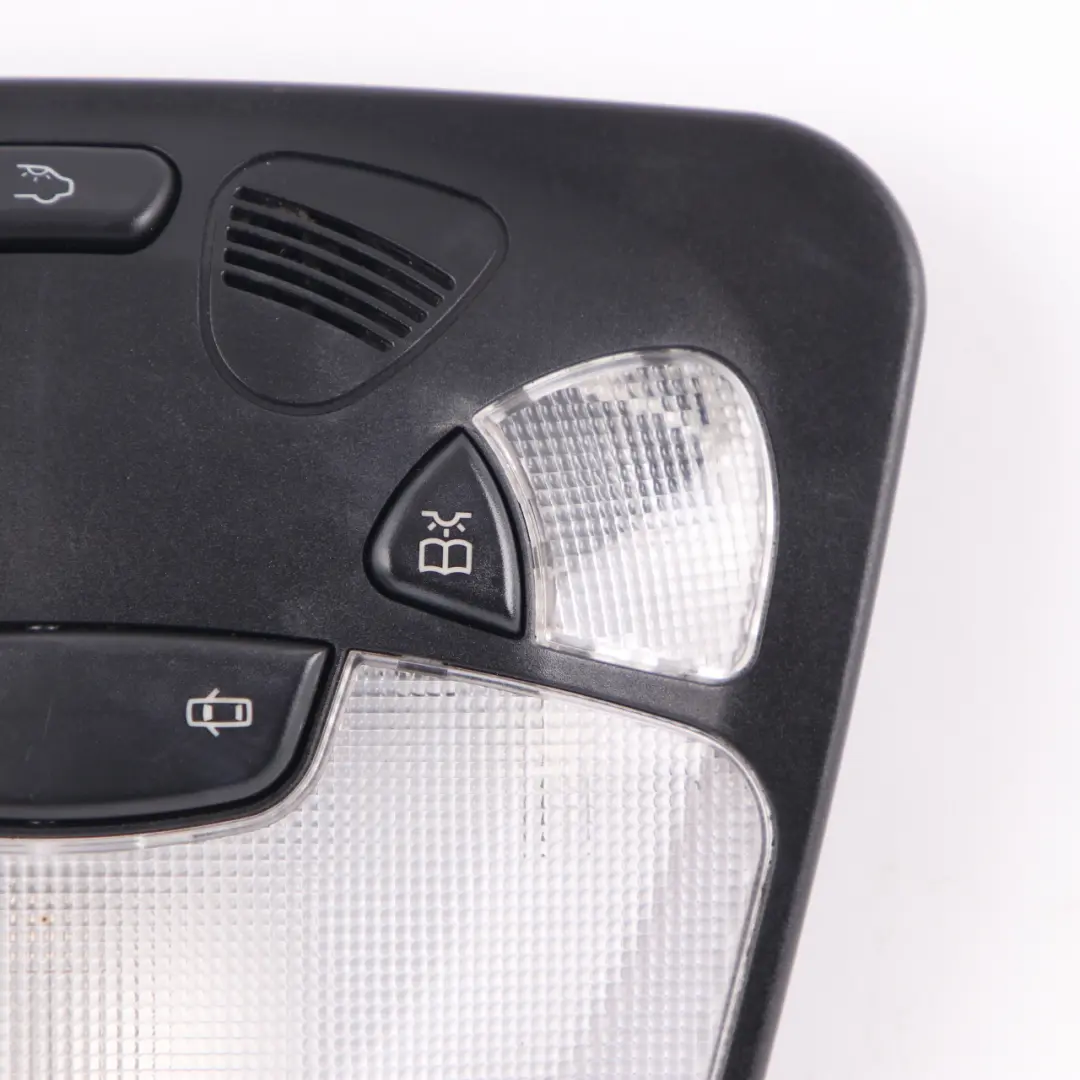 Luz de Techo Interior Delantera Negra para Mercedes CL203 con número de pieza A2038208201 Mercedes CL203 Luz de Techo Interior Delantera Negra - SKU A2038208201-2 - Número de pieza A2038208201