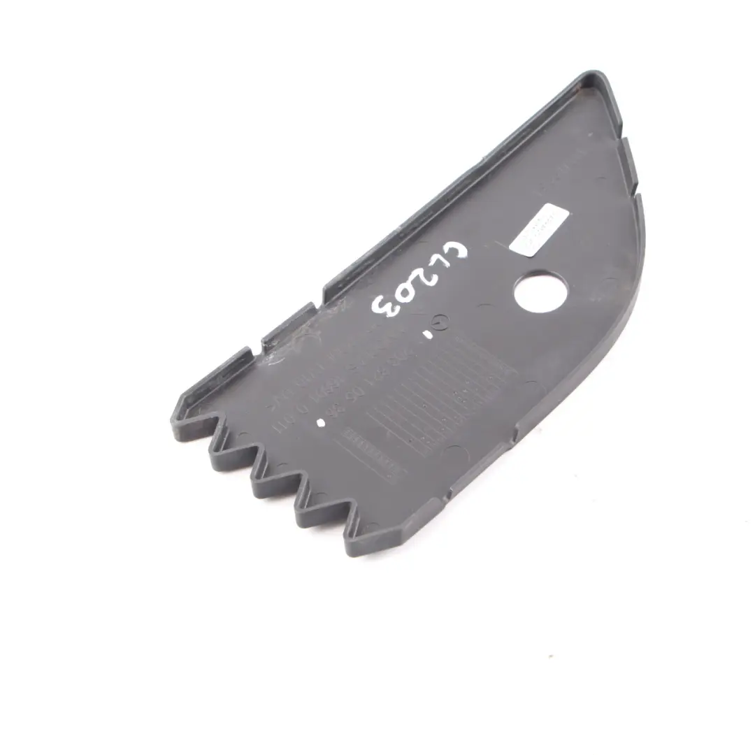 Paraurti anteriore Fendinebbia Copertura Lampada Sinistra Trim per Mercedes W203 con numero di parte A2038210536 Mercedes W203 Paraurti anteriore Fendinebbia Copertura Lampada Sinistra Trim - SKU A2038210536 - Numero di parte A2038210536