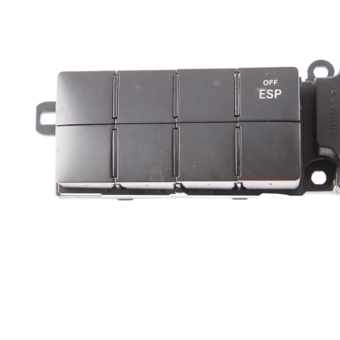 Interruttore Pannello Controllo Modulo Pericolo ESP per Mercedes W203 con numero di parte A2038214481 Mercedes W203 Interruttore Pannello Controllo Modulo Pericolo ESP - SKU A2038214481 - Numero di parte A2038214481