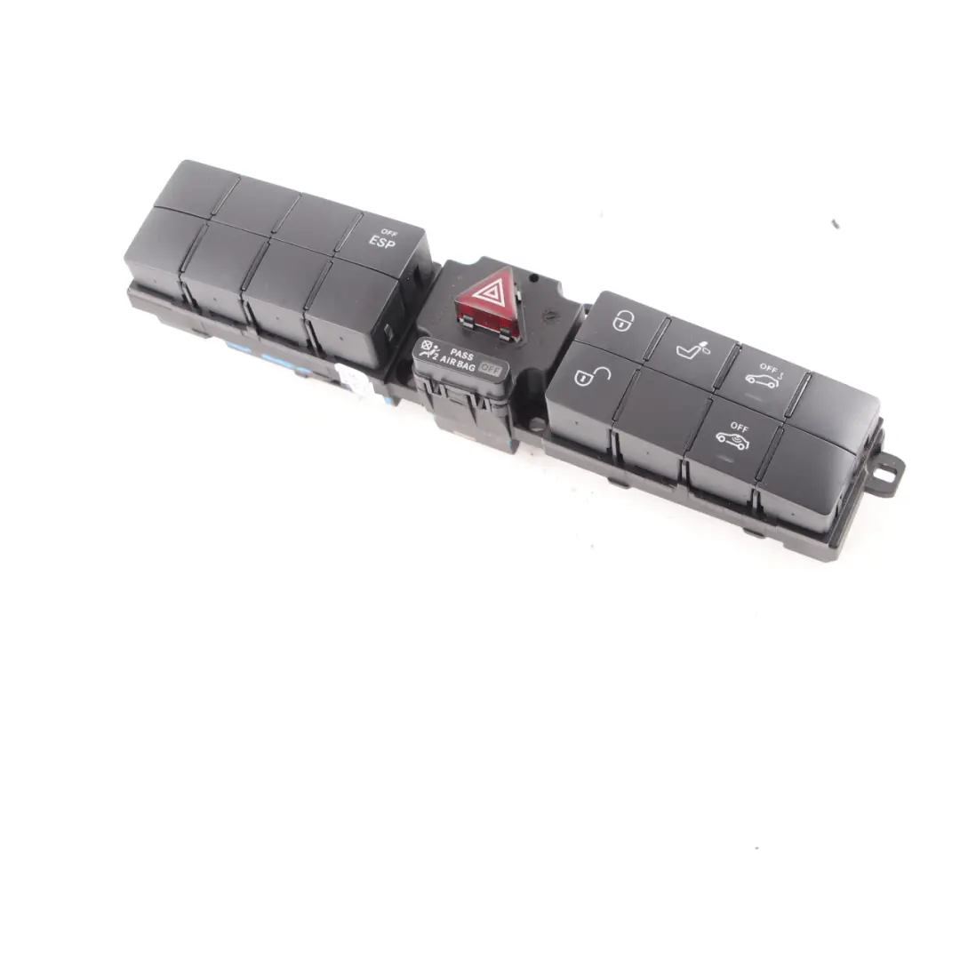 Interruttore Pannello Controllo Modulo Pericolo ESP per Mercedes W203 con numero di parte A2038214481 Mercedes W203 Interruttore Pannello Controllo Modulo Pericolo ESP - SKU A2038214481 - Numero di parte A2038214481