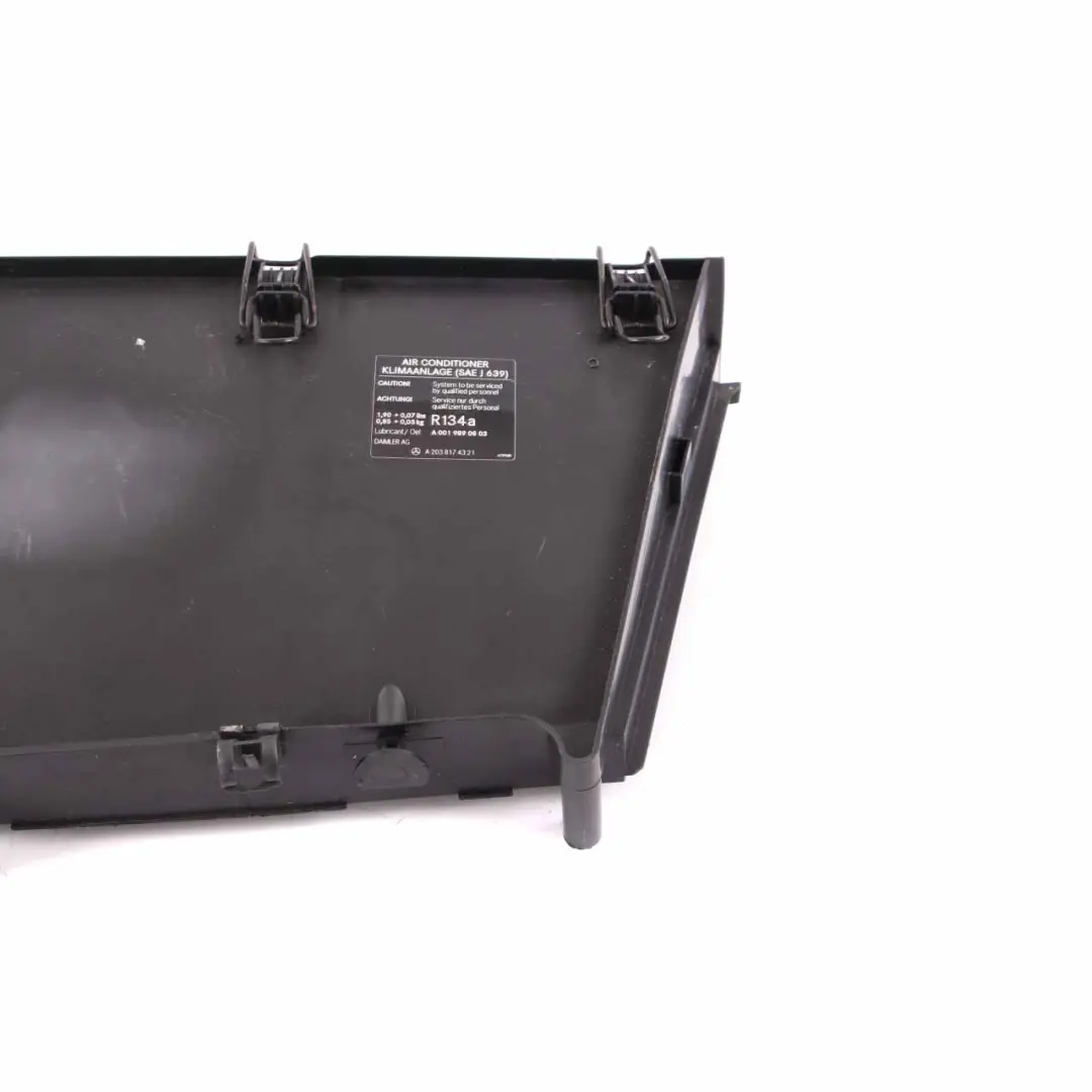 Innenraum Pollen Luftfilter Box Gehäuse Abdeckung für Mercedes W203 C209 mit Teilenummer A2038300440 Mercedes W203 C209 Innenraum Pollen Luftfilter Box Gehäuse Abdeckung - SKU A2038300440 - Teilenummer A2038300440