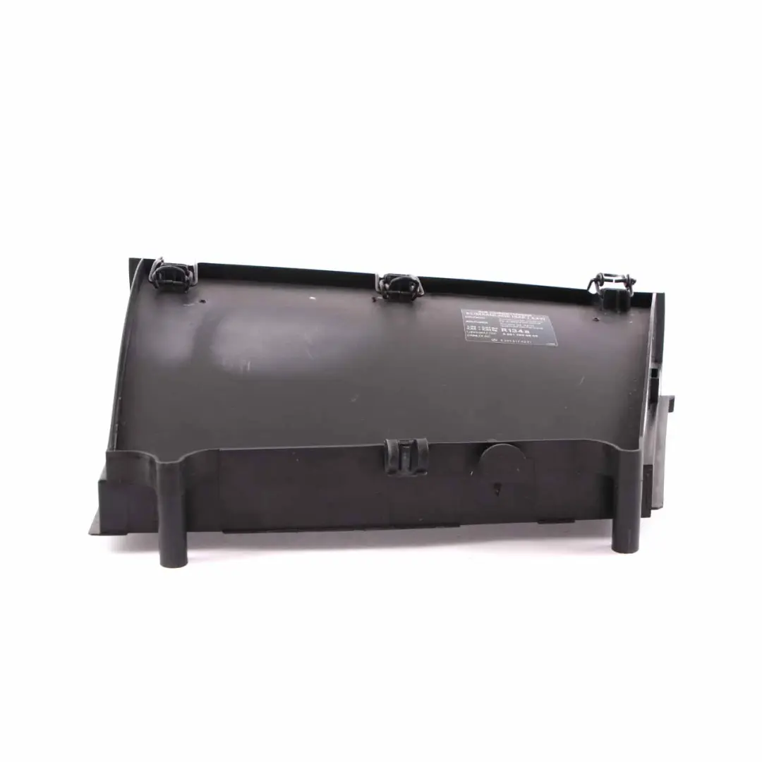 Boîte de Filtre à Air Pollen Cabine Couvercle pour Mercedes W203 C209 à propos du numéro de pièce A2038300440 Mercedes W203 C209 Boîte de Filtre à Air Pollen Cabine Couvercle - SKU A2038300440 - Numéro de pièce A2038300440