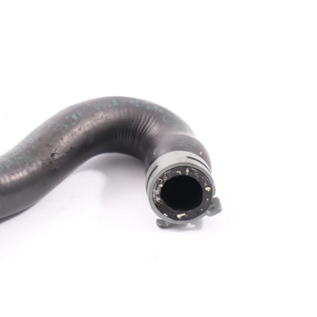 Tuyau d'eau Mercedes W203 OM611 Eau Conduite refroidissement liquide pour à propos du numéro de pièce A2038300696 Tuyau d'eau Mercedes W203 OM611 Eau Conduite refroidissement liquide - SKU A2038300696 - Numéro de pièce A2038300696