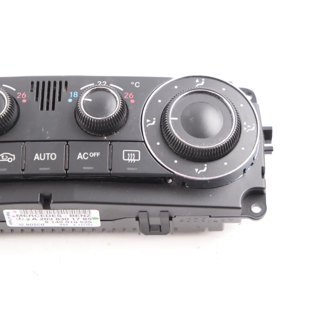 Pannello Interruttore Climatizzatore Aria Condizionata per Mercedes W203 con numero di parte A2038301785 Mercedes W203 Pannello Interruttore Climatizzatore Aria Condizionata - SKU A2038301785 - Numero di parte A2038301785