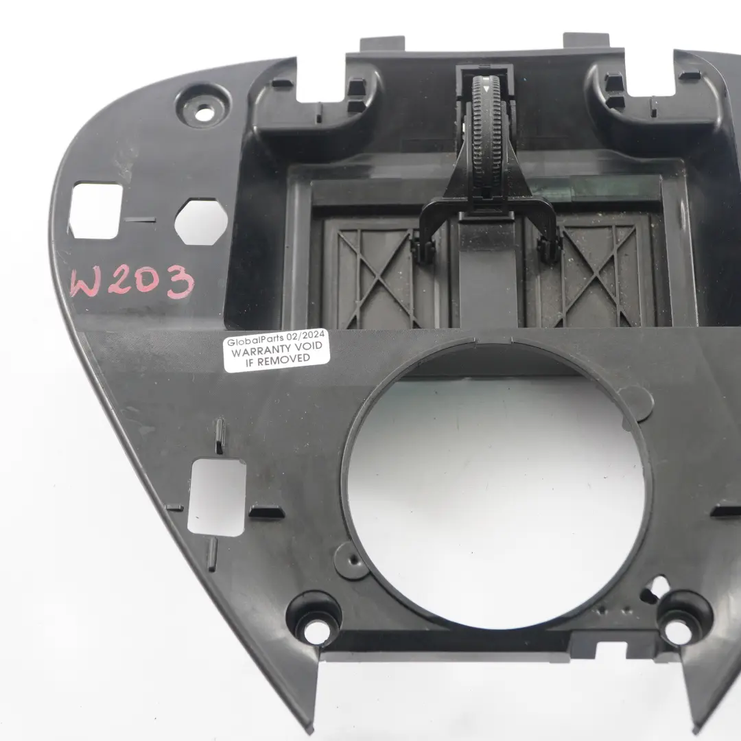 Wspornik Panel Deski Rozdzielczej Kratek Nawiewu do Mercedes W203 o numerze A2038304554 Mercedes W203 Wspornik Panel Deski Rozdzielczej Kratek Nawiewu - SKU A2038304554-1 - Numer Części A2038304554