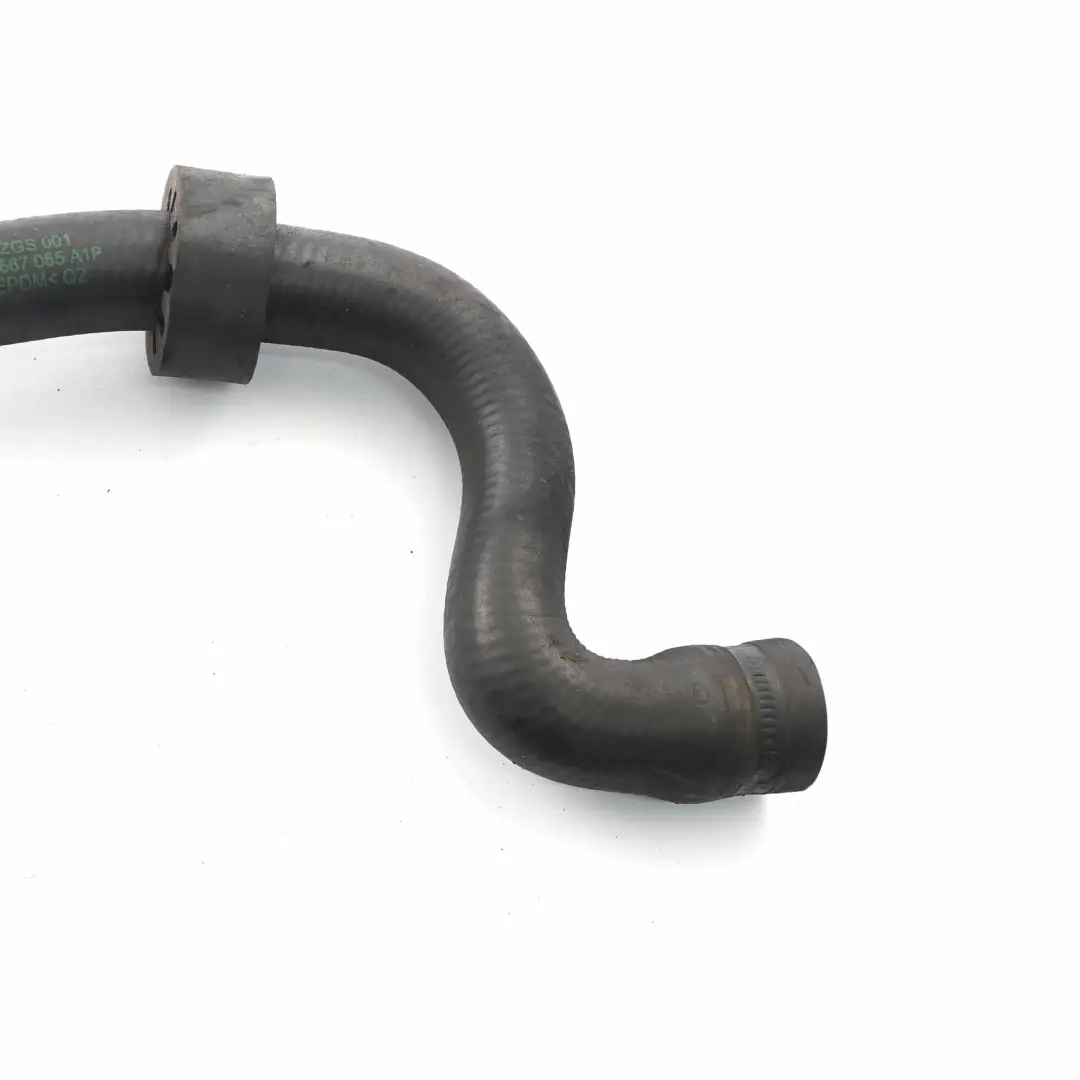 Tuyau d'eau Mercedes W203 OM646 Conduite liquide refroidissement pour à propos du numéro de pièce A2038305496 Tuyau d'eau Mercedes W203 OM646 Conduite liquide refroidissement - SKU A2038305496 - Numéro de pièce A2038305496