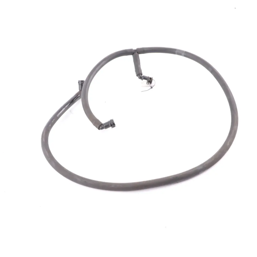 Headlamp Headlight Washer Pipe Line Spray Nozzle to Mercedes W203 with Part number A2038600092 Mercedes W203 Headlamp Headlight Washer Pipe Line Spray Nozzle - SKU A2038600092 - Part number A2038600092